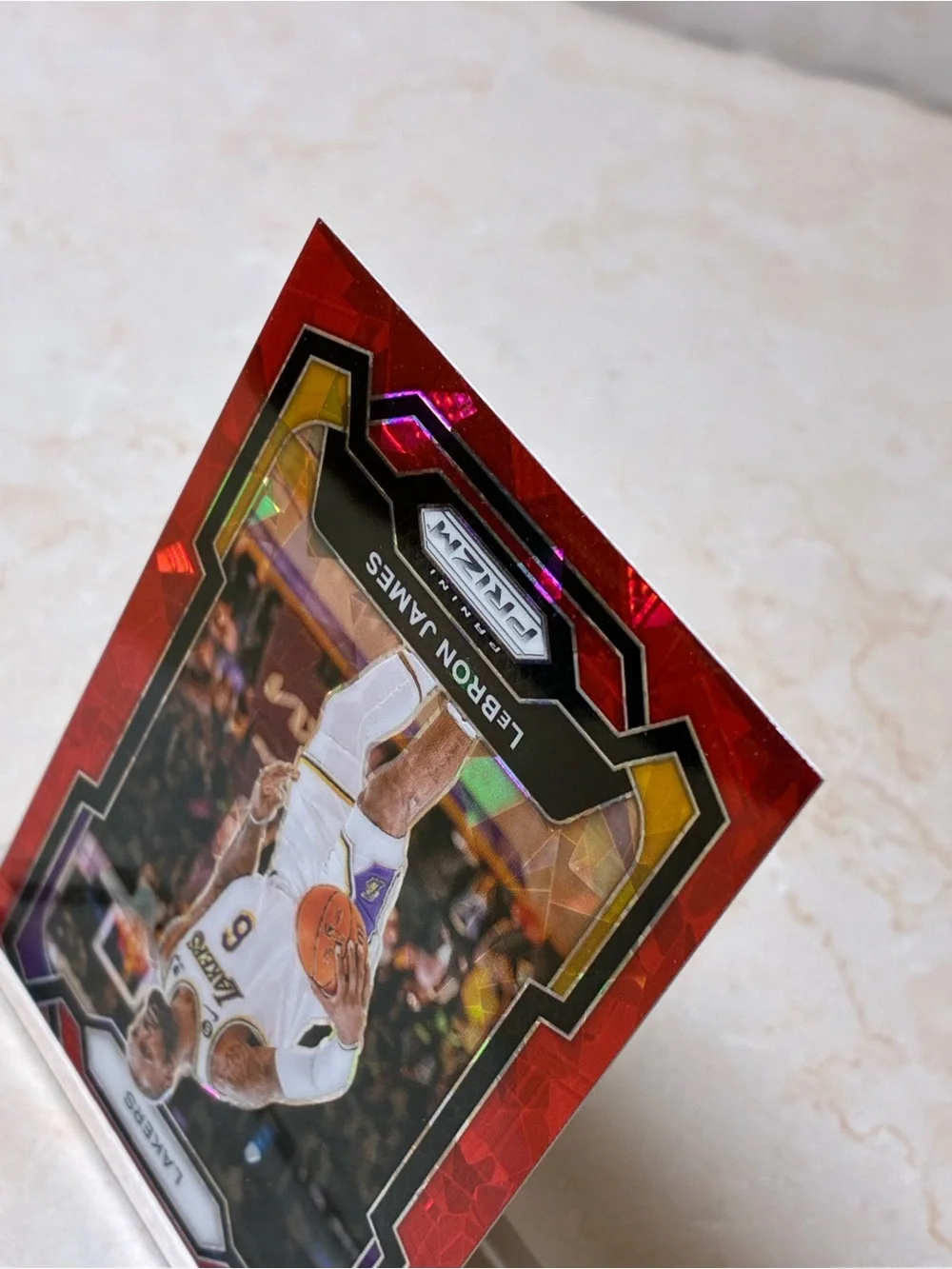 LeBron James Lakers Red Cracked Ice Prizm Basketball Card